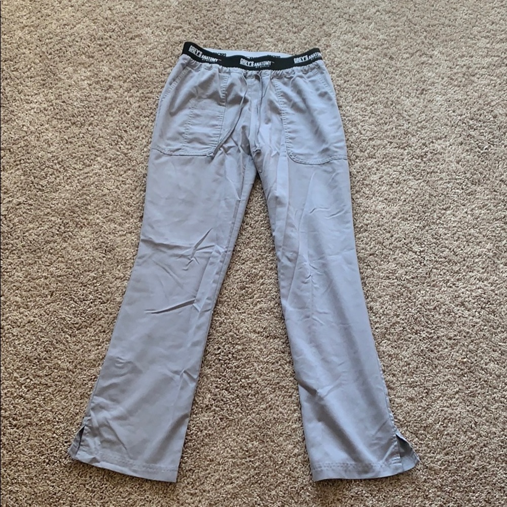 Women’s greys anatomy scrub pants small